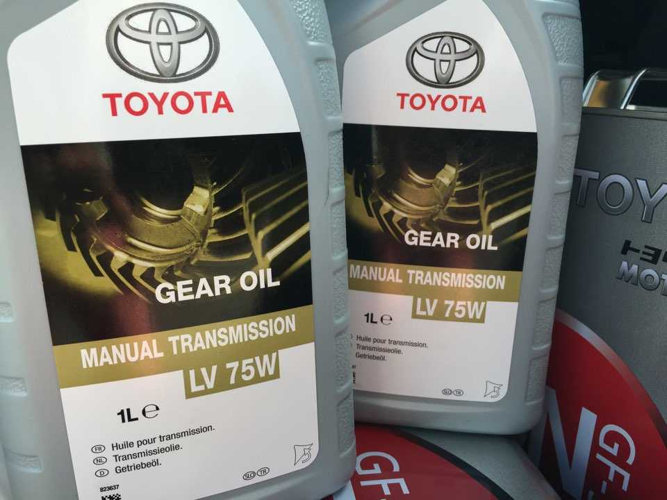 Какое масло лить в тойоту короллу 2012