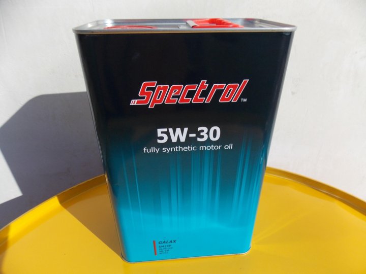 Spectrol motor cleaner. Моторное масло Spectrol 5w30. Моторное масло Спектрол 10w 40. Масло 0w30 волновой. Промывка 5 минут Spectrol 1 л 9609.