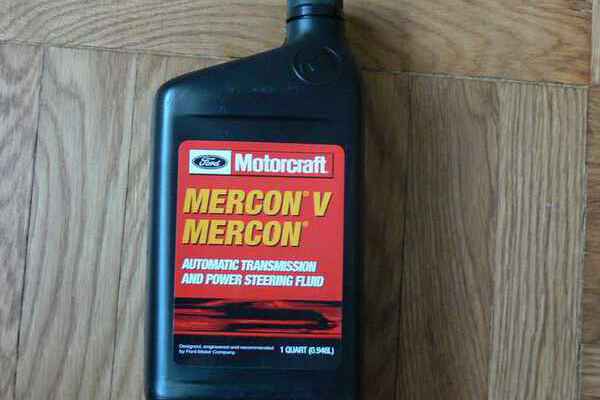 Масло трансмиссионное mercon. Ford Motorcraft Mercon v. Motorcraft Mercon XT-5 QMC. Xt5qmc Ford масло АКПП. Масло трансмиссионное Motorcraft Mercon lv.
