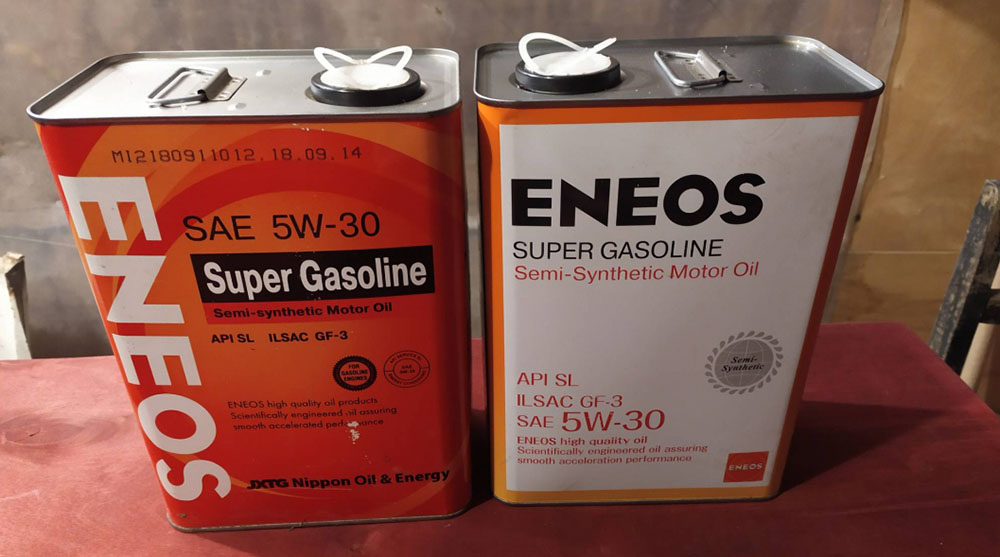 Подбор масла тойота. ENEOS 5w30. Oil1361 ENEOS. Энеос 5w30 полусинтетика. ENEOS CG-4 полусинтетика 5w30 20л.